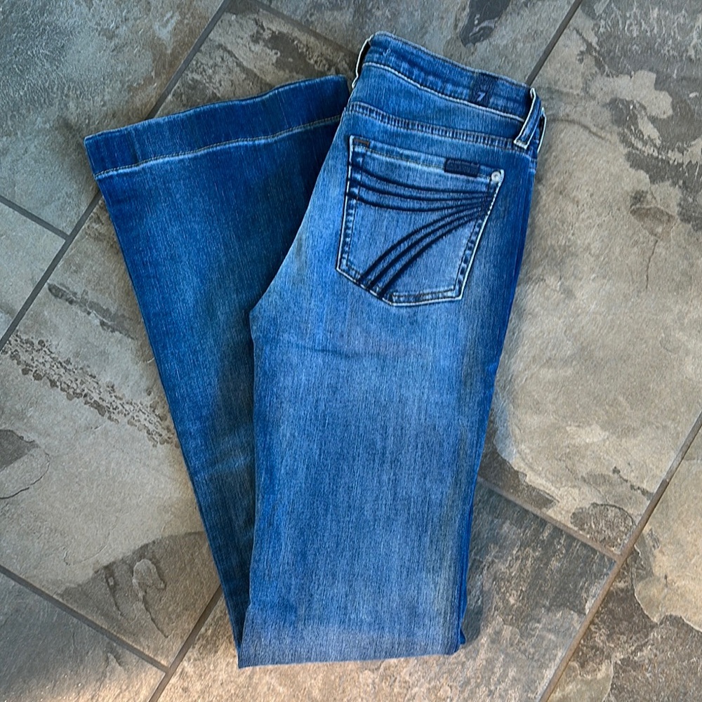7FAMK Distressed Authentic Light 26x36